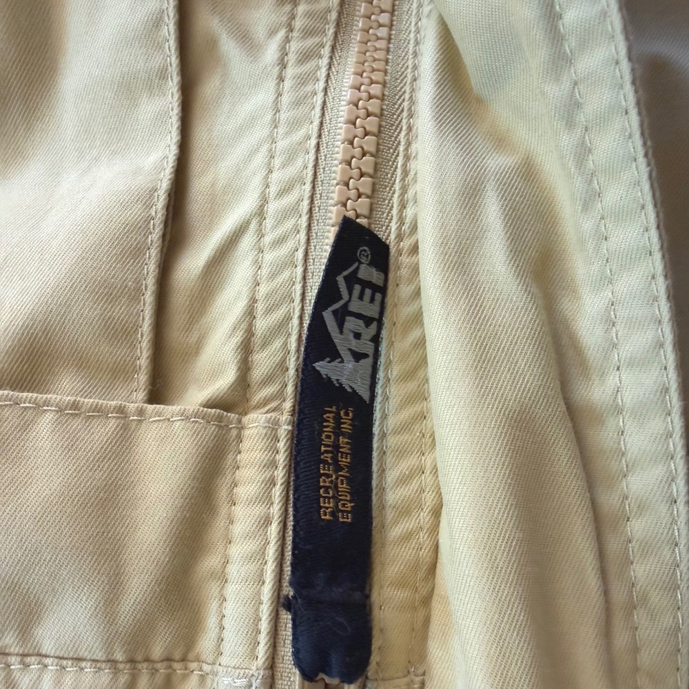 Vintage REI Elements Women XL Pale Yellow Hooded Rain Jacket Mesh Lined - Picture 14 of 15